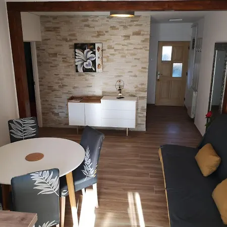 Apartmani Esmeralda Rovinj Kültér fotó