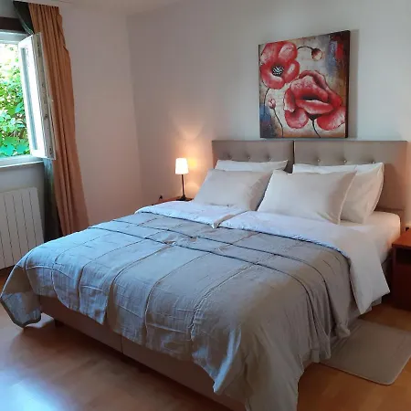 Apartmani Esmeralda Rovinj Kültér fotó