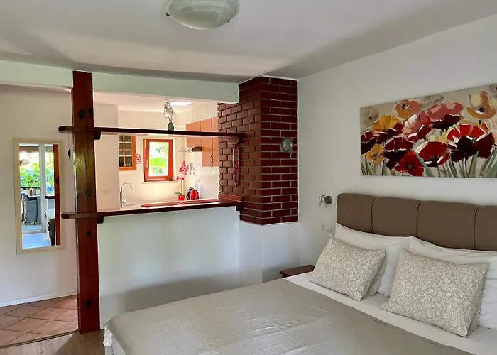 Apartmani Esmeralda